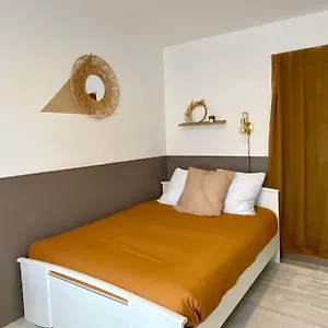 studio-avec-balcon-proche-gare.hotels-rhonealpes.com/