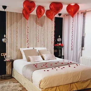 cosy-jacuzzi-15-mn-de-lyon.hotels-rhonealpes.com/