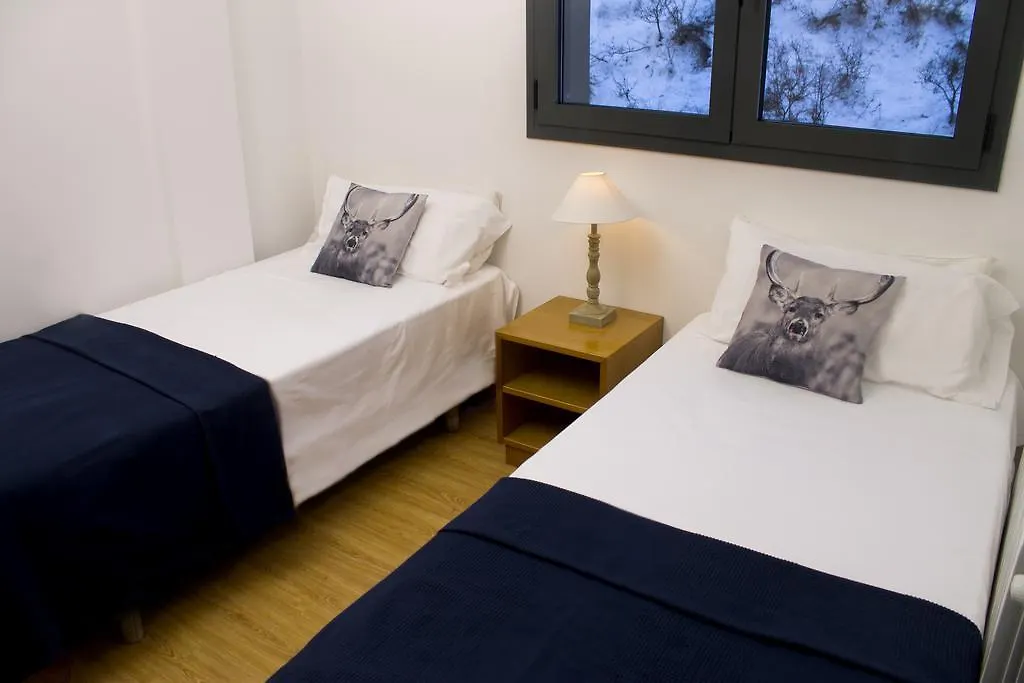 Vista Canillo Apartments