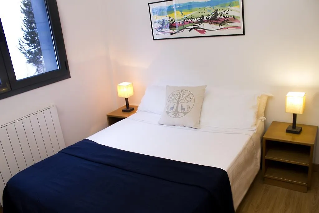 Vista Canillo Apartments